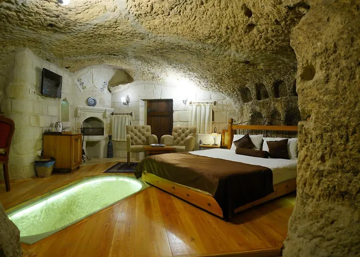 Harman Cave Hotel