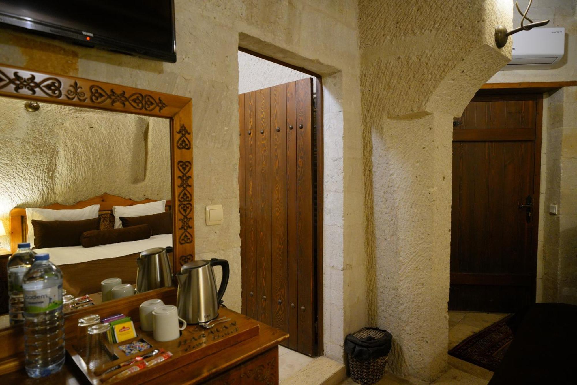 Hotel Harman Cave 2*